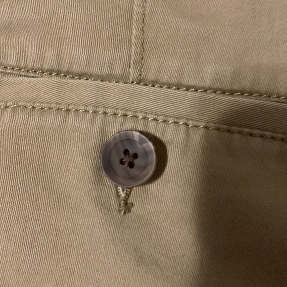 Flat front shorts - Picture 13 of 13